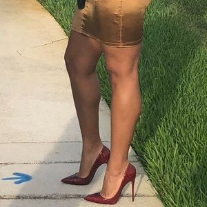 AUTHENTIC Christian Louboutin Python pumps 120